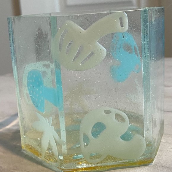 Glow in the Dark Mushroom and Cannabis Leaf Handmade Planter, Desktop Pen Holder - Picture 7 of 8